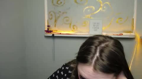 Snapshot of luizaheems_ chatting on 03/06/25, 12:19 Luiza online show from 03/06/25, 12:19