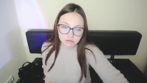 Snapshot of luizaheems_ chatting on 12/02/25, 10:09 Luiza online show from 12/02/25, 10:09