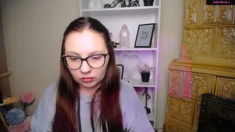 Snapshot of luizaheems_ chatting on 12/16/25, 05:45 Luiza online show from 12/16/25, 05:45