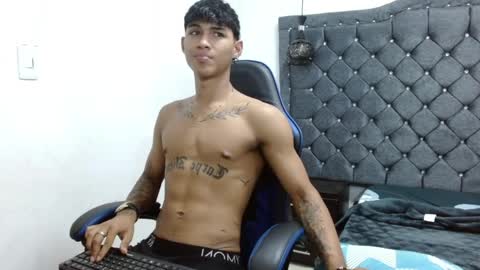 Snapshot of luka_big18 chatting on 03/31/26, 04:46 Luka big18 online show from 03/31/26, 04:46