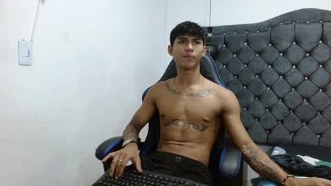 Snapshot of luka_big18 chatting on 04/18/26, 05:22 Luka big18 online show from 04/18/26, 05:22