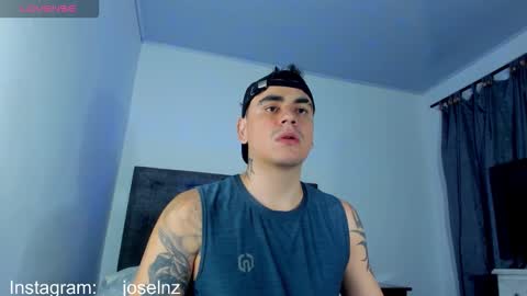 Snapshot of luka_castlehot chatting on 02/04/26, 05:35 Luka Castle online show from 02/04/26, 05:35