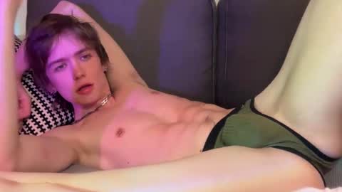 Snapshot of luka_marrant chatting on 02/04/26, 10:26 aphex twink online show from 02/04/26, 10:26