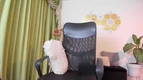 Luka Castillo online show from 03/16/26, 05:44