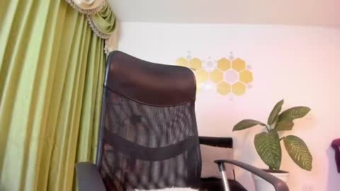 Luka Castillo online show from 06/02/26, 04:14
