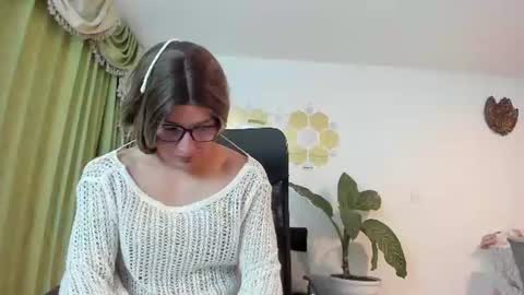 Luka Castillo online show from 06/14/26, 03:19