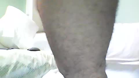 Snapshot of lukacavani33 chatting on 06/14/26, 03:08 LUKACAVANI online show from 06/14/26, 03:08
