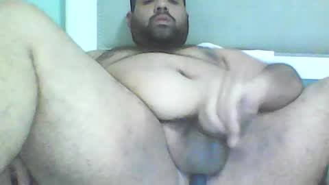 Snapshot of lukacavani33 chatting on 06/23/26, 07:06 LUKACAVANI online show from 06/23/26, 07:06