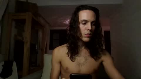 Snapshot of lukadaboy chatting on 03/18/26, 01:53 Luka DaBoy online show from 03/18/26, 01:53