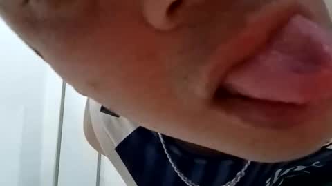 Snapshot of lukaqac chatting on 11/13/25, 11:36 Lukapijagorda online show from 11/13/25, 11:36