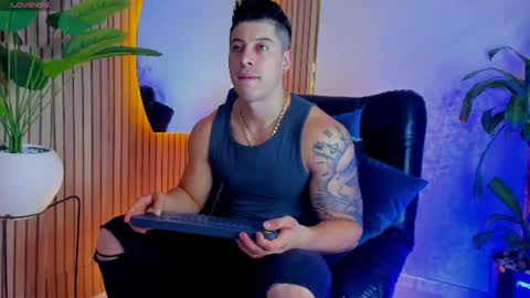Snapshot of lukas_green1 chatting on 06/15/26, 10:56 Lukas Green online show from 06/15/26, 10:56
