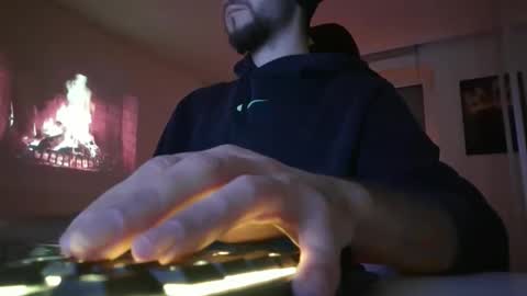 lukasschoetz online show from 11/13/25, 07:35