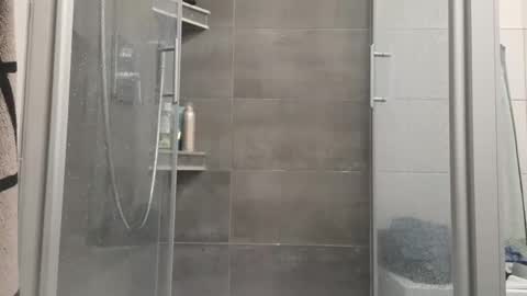 lukasschoetz online show from 01/14/26, 04:01