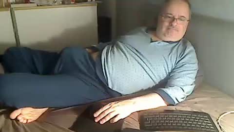 Snapshot of luke7634 chatting on 11/18/25, 11:15 luke7634 online show from 11/18/25, 11:15