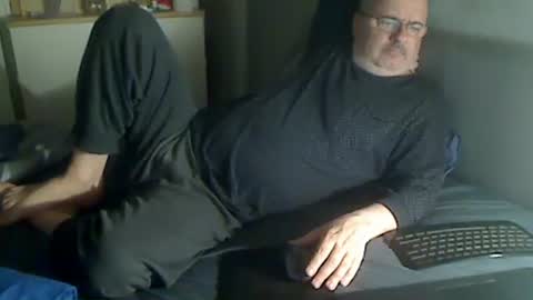 Snapshot of luke7634 chatting on 04/12/26, 09:53 luke7634 online show from 04/12/26, 09:53