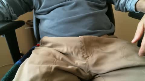 Snapshot of luke7711 chatting on 02/17/25, 03:31 luke7711 online show from 02/17/25, 03:31