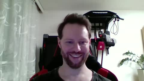 Snapshot of luke91_t chatting on 12/22/24, 06:48 luke91_t online show from 12/22/24, 06:48
