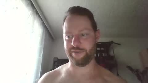 Snapshot of luke91_t chatting on 10/07/25, 02:36 luke91_t online show from 10/07/25, 02:36