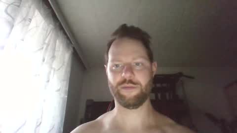 Snapshot of luke91_t chatting on 10/10/25, 11:20 luke91_t online show from 10/10/25, 11:20