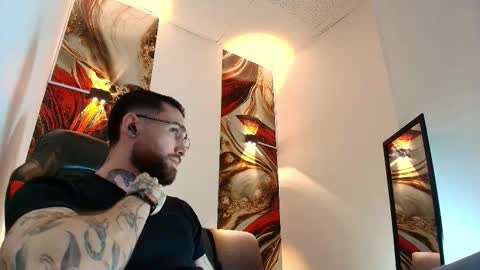 LUKE online show from 03/19/26, 01:15