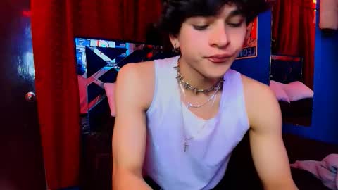 Snapshot of luke_howland chatting on 01/14/26, 02:17 Luke online show from 01/14/26, 02:17