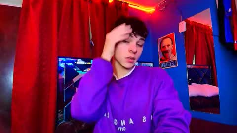 Snapshot of luke_howland chatting on 02/03/26, 02:10 Luke online show from 02/03/26, 02:10