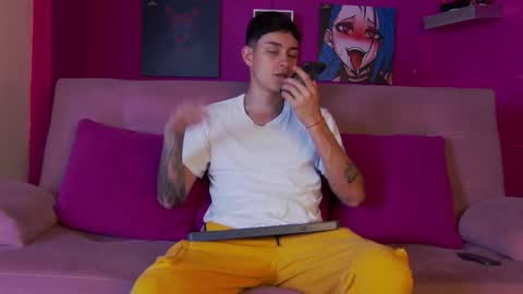 Luke online show from 11/10/25, 12:37