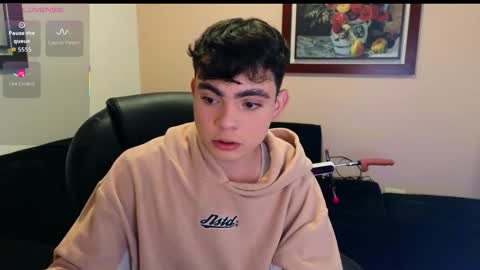 Snapshot of lukeboyce chatting on 11/04/25, 12:32 lukeboyce online show from 11/04/25, 12:32