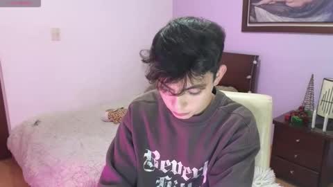 Snapshot of lukeboyce chatting on 11/27/25, 02:24 lukeboyce online show from 11/27/25, 02:24