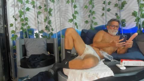 Luke Crews online show from 02/08/25, 10:19