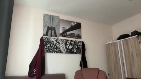 MR. Luke Gunn online show from 11/22/25, 02:43