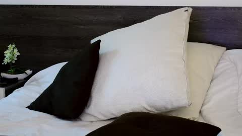 Lukhas f4f online show from 09/22/25, 12:34