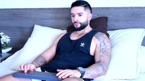 Lukhas f4f online show from 09/30/25, 05:51