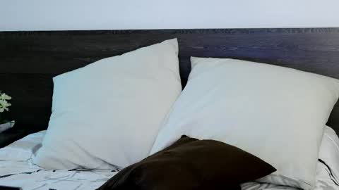 Lukhas f4f online show from 10/31/25, 05:30