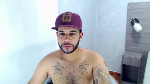 Snapshot of lukke_smitt chatting on 11/08/25, 07:12 ------LUKE ... online show from 11/08/25, 07:12