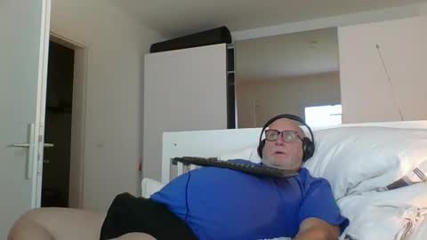 luley58 online show from 09/15/25, 06:52