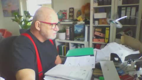 Snapshot of luley58 chatting on 03/17/26, 10:07 luley58 online show from 03/17/26, 10:07