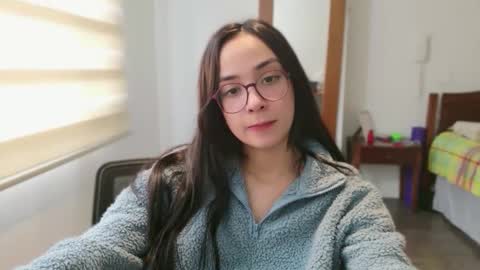 Luli online show from 04/25/26, 01:41