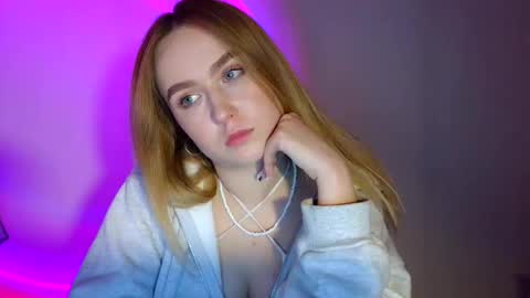 Snapshot of lulu_baby1 chatting on 02/27/25, 07:47 Lulu Baby18 online show from 02/27/25, 07:47