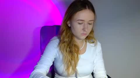 Lulu Baby18 online show from 11/09/25, 05:17