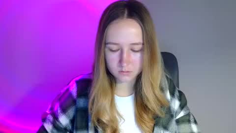 Lulu Baby18 online show from 11/23/25, 08:03