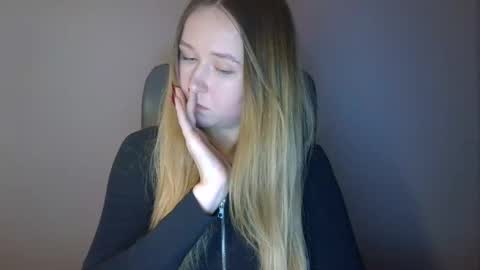 Snapshot of lulu_baby1 chatting on 01/15/26, 08:45 Lulu Baby18 online show from 01/15/26, 08:45