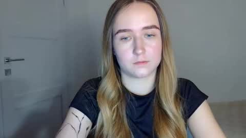 Snapshot of lulu_baby1 chatting on 02/20/26, 08:09 Lulu Baby18 online show from 02/20/26, 08:09