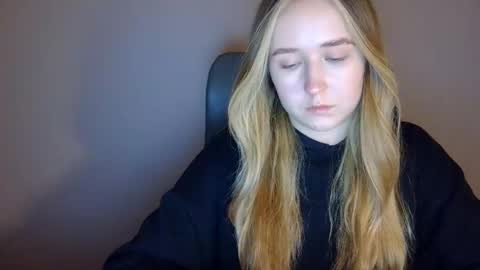 Snapshot of lulu_baby1 chatting on 02/25/26, 09:13 Lulu Baby18 online show from 02/25/26, 09:13