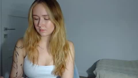 Snapshot of lulu_baby1 chatting on 03/06/26, 08:38 Lulu Baby18 online show from 03/06/26, 08:38