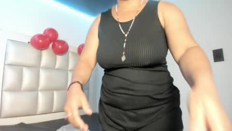elizabeth online show from 05/26/26, 11:39