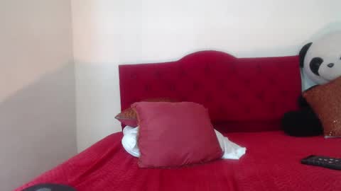 LULU online show from 03/12/25, 05:07