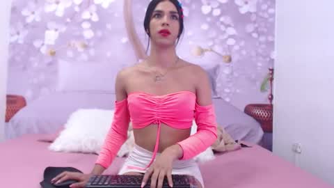 LULU online show from 09/24/25, 07:06