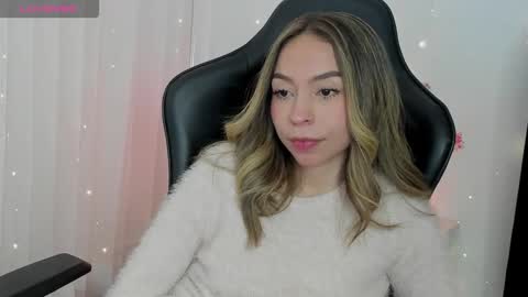 luluuberry online show from 01/18/26, 07:50