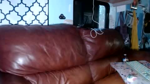 Snapshot of luluvalenttine chatting on 02/05/25, 10:01 LuLu Valenttine Hot Sexy HawaiianCape Verde online show from 02/05/25, 10:01